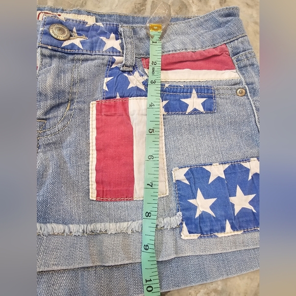 l.e.i. Ashley Flag Patch Denim Shorts Juniors 9 Low Rise USA Stars Stripes - Picture 6 of 8
